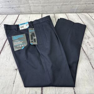 Savane Mens The Ultimate Performance Chino‎ Navy 34W / 29L Pleated Pants NWT